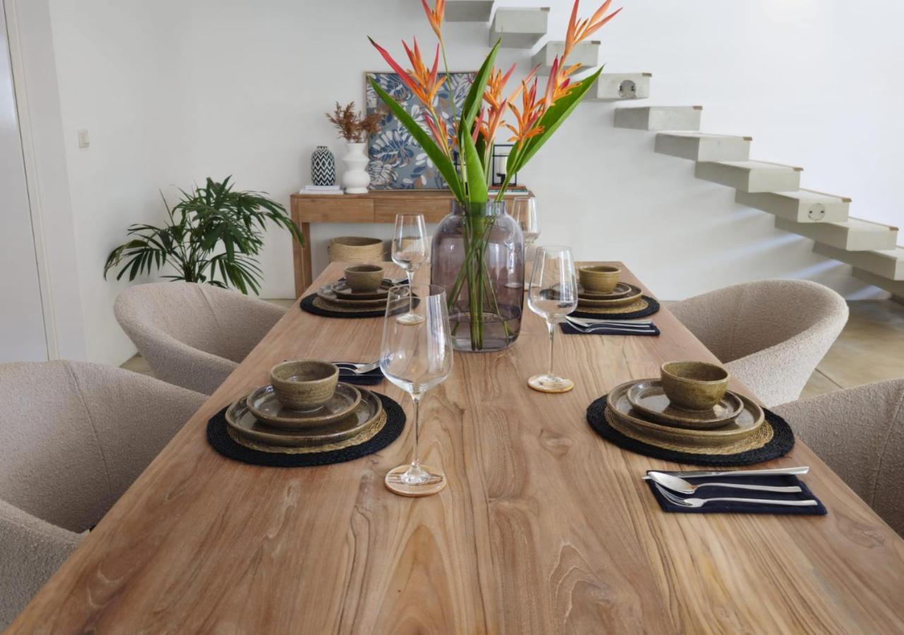 Modern Villa In Grand Bay - Short Walk To Beach Eksteriør billede